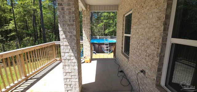 7071 Flintwood St, Navarre, FL 32566