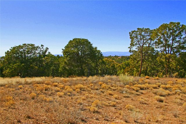 300 Brownell Howland, Santa Fe, NM 87501