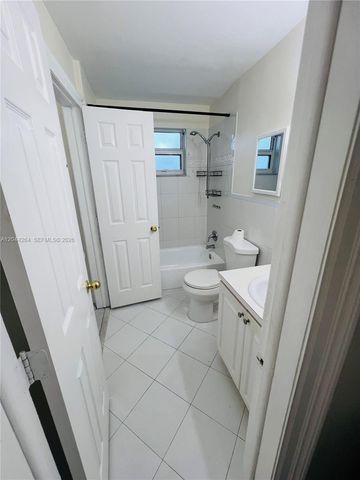 2050 NW 89th Avenue 108, Pembroke Pines, FL 33028