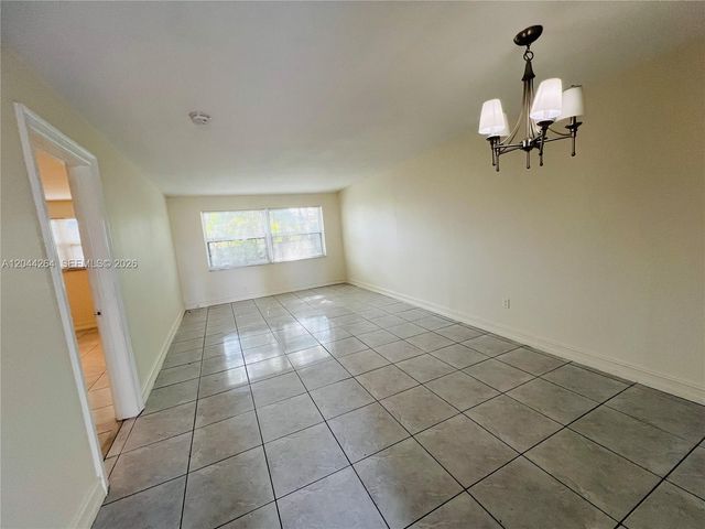 2050 NW 89th Avenue 108, Pembroke Pines, FL 33028