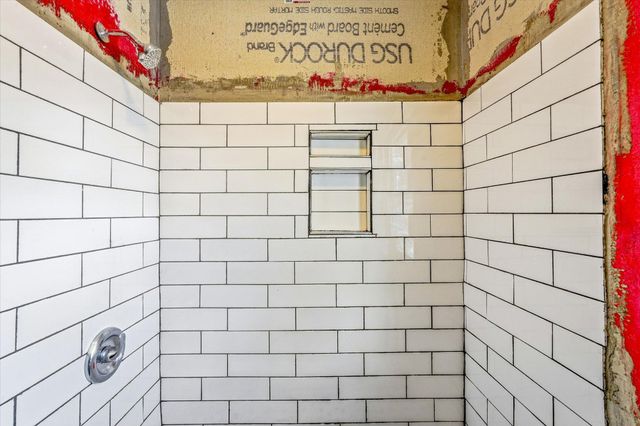 2716 2nd Avenue S, Minneapolis, MN 55408