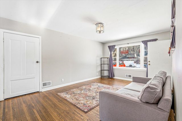 2716 2nd Avenue S, Minneapolis, MN 55408