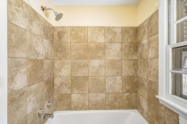 2716 2nd Avenue S, Minneapolis, MN 55408