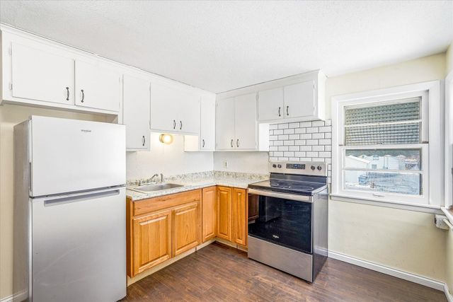 2716 2nd Avenue S, Minneapolis, MN 55408