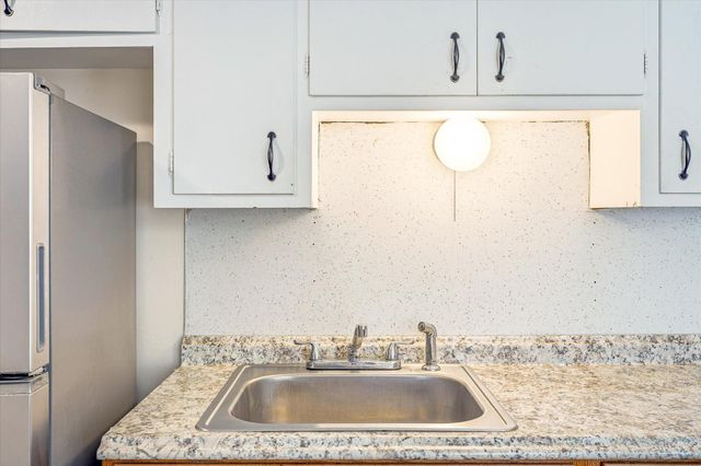 2716 2nd Avenue S, Minneapolis, MN 55408