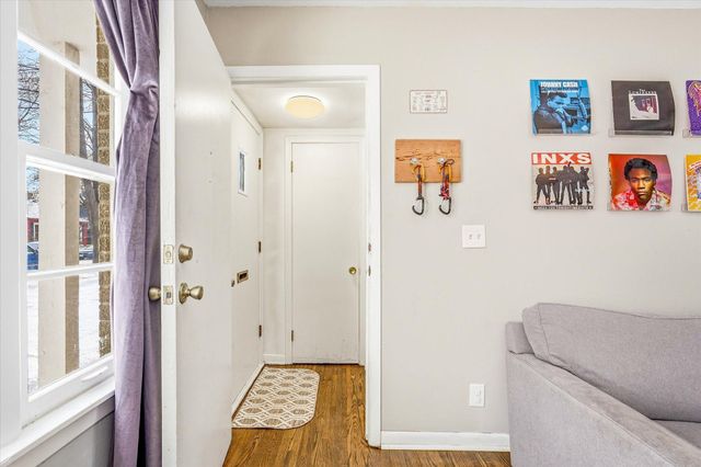 2716 2nd Avenue S, Minneapolis, MN 55408