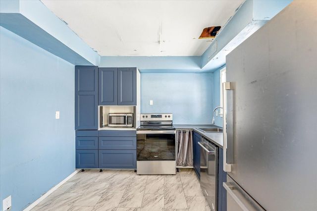 2716 2nd Avenue S, Minneapolis, MN 55408