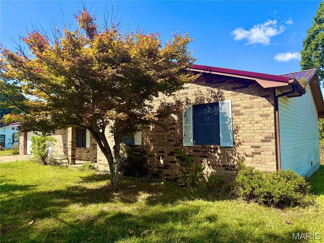 20585 Highway 28, Dixon, MO 65459