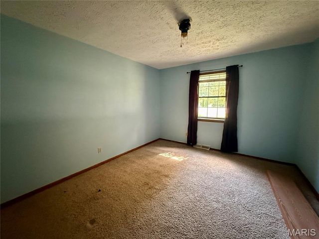 20585 Highway 28, Dixon, MO 65459