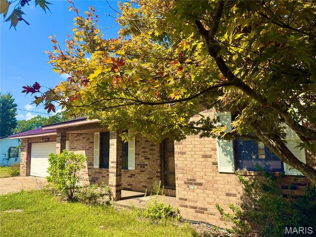 20585 Highway 28, Dixon, MO 65459