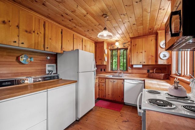 260 Pinehurst Road, Sandwich, NH 03227