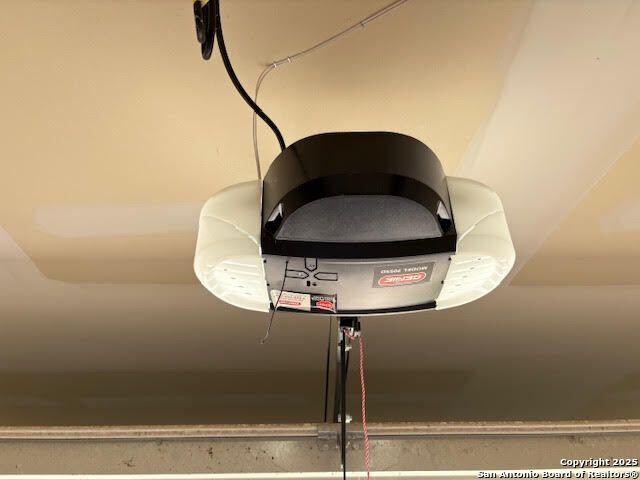 9811 Marbach Hl, San Antonio, TX 78245