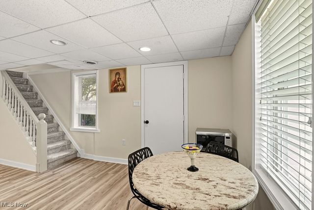 19270 Lorain Road, Fairview Park, OH 44126