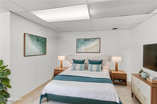 19270 Lorain Road, Fairview Park, OH 44126