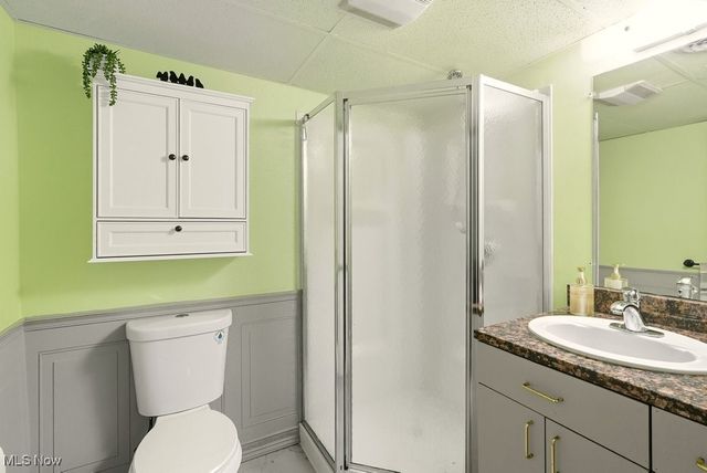 19270 Lorain Road, Fairview Park, OH 44126