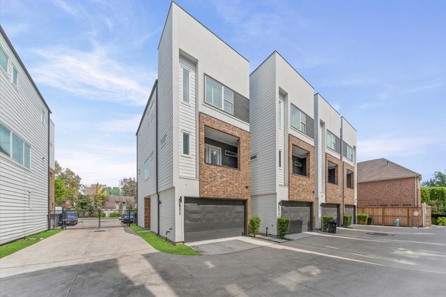 5827 Dolores Street, Houston, TX 77057