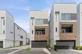 5827 Dolores Street, Houston, TX 77057