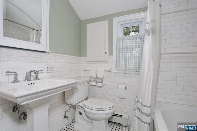 496 Tilden Avenue, Teaneck, NJ 07666