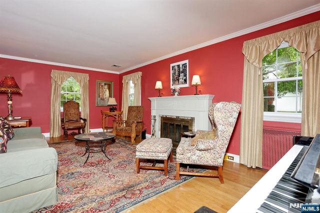 496 Tilden Avenue, Teaneck, NJ 07666