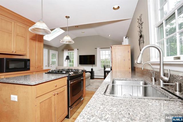 496 Tilden Avenue, Teaneck, NJ 07666