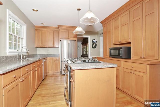 496 Tilden Avenue, Teaneck, NJ 07666