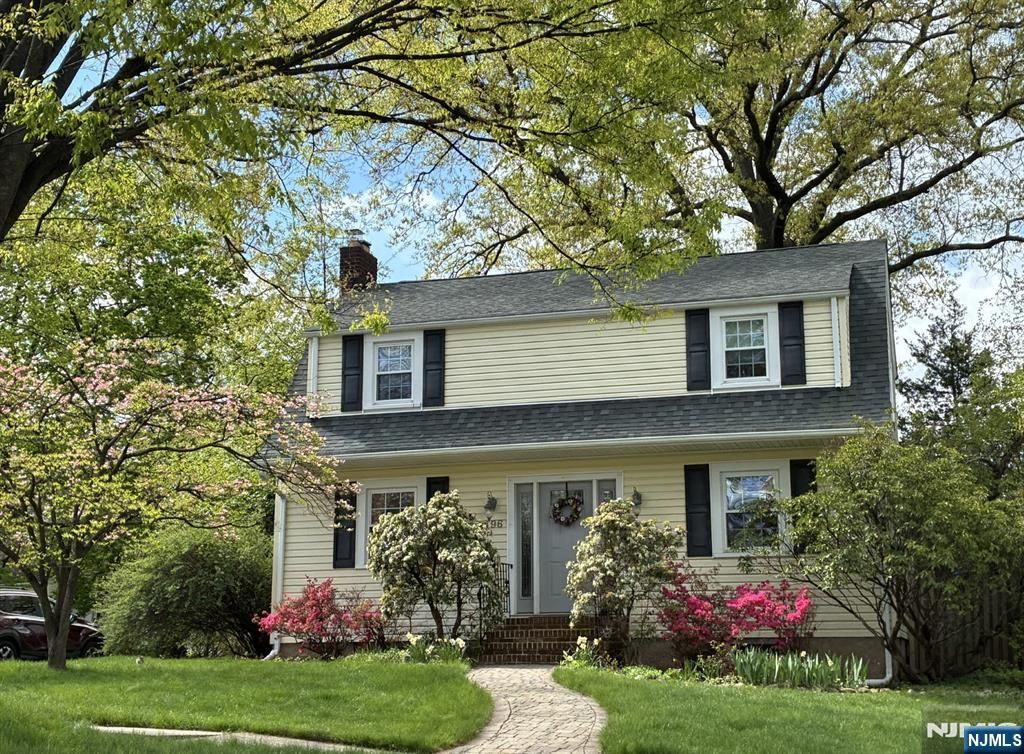 496 Tilden Avenue, Teaneck, NJ 07666