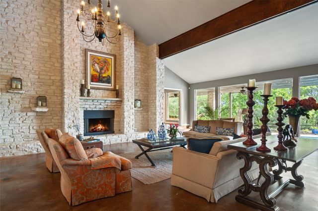 2924 Gabriel View DR, Georgetown, TX 78628