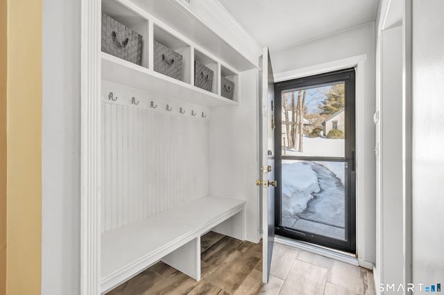 914 Heritage Village B, Southbury, CT 06488