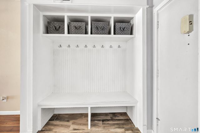 914 Heritage Village B, Southbury, CT 06488