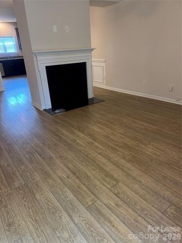 7118 McLothian Lane, Huntersville, NC 28078