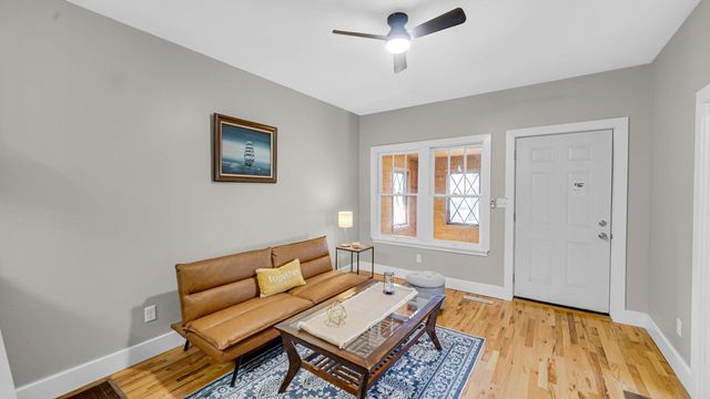 4411 S Grover Avenue, Hammond, IN 46327