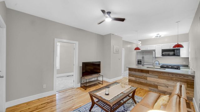 4411 S Grover Avenue, Hammond, IN 46327