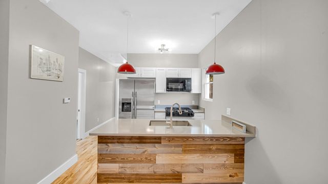 4411 S Grover Avenue, Hammond, IN 46327