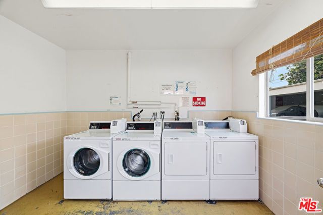 2329 Kansas Avenue 6, Santa Monica, CA 90404