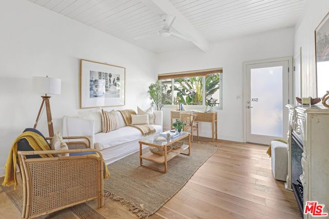 2329 Kansas Avenue 6, Santa Monica, CA 90404