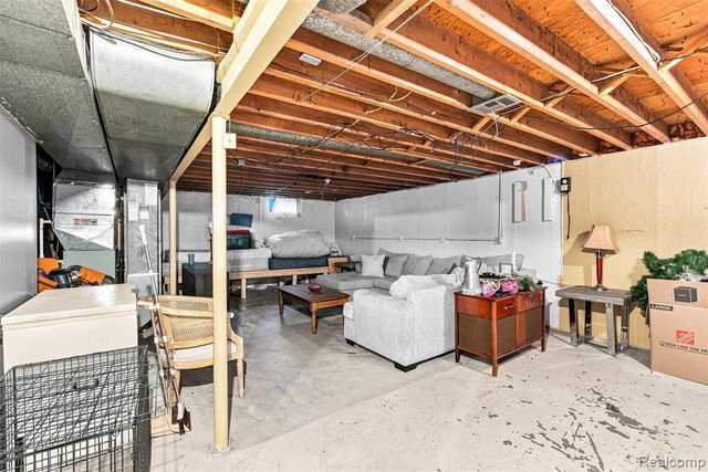 3202 Mcclure Avenue, Flint, MI 48506