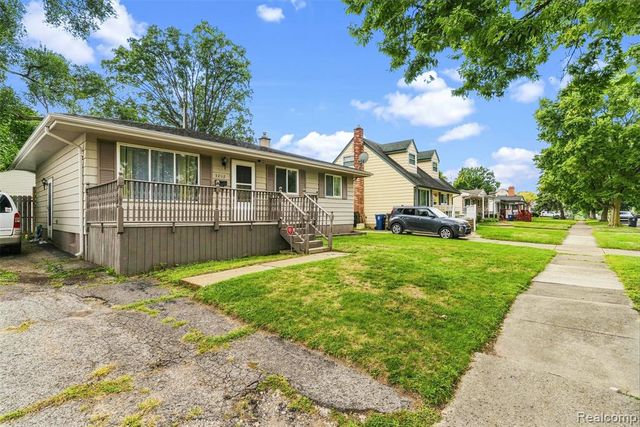 3202 Mcclure Avenue, Flint, MI 48506