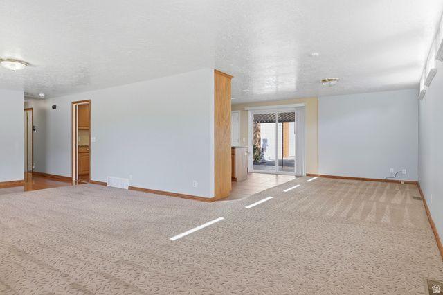 967 E TRITOMA AVE, White City, UT 84094