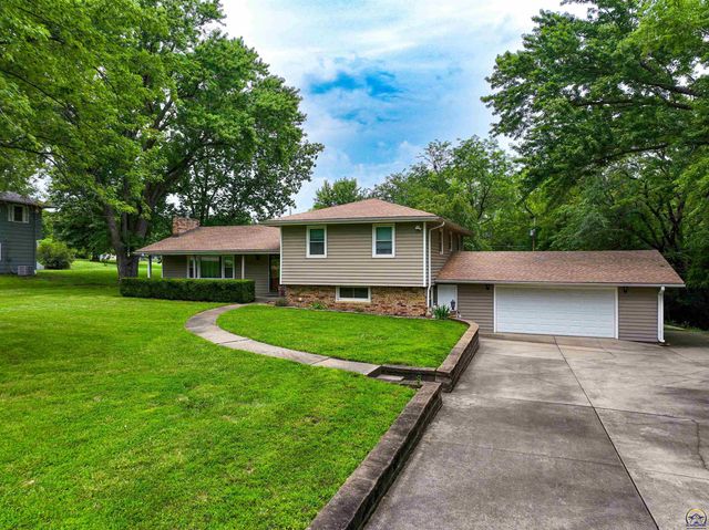 4038 SE Howard DR, Topeka, KS 66605