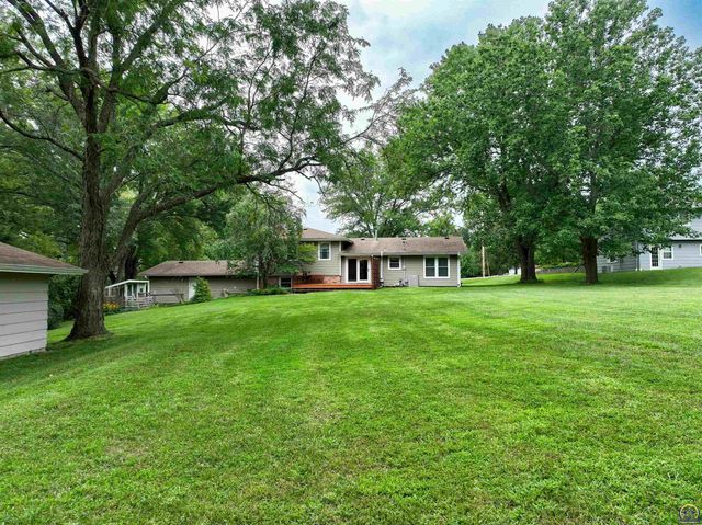 4038 SE Howard DR, Topeka, KS 66605