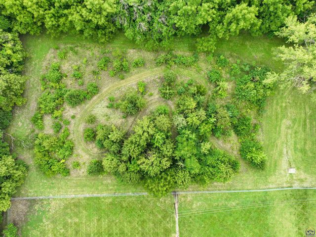 4038 SE Howard DR, Topeka, KS 66605