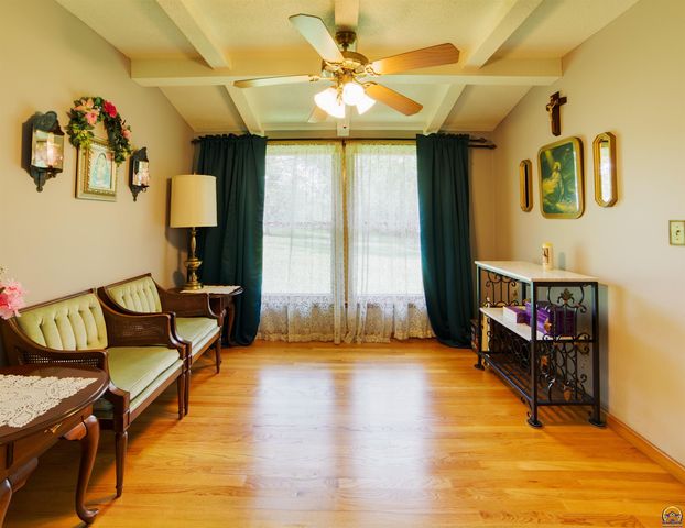 4038 SE Howard DR, Topeka, KS 66605