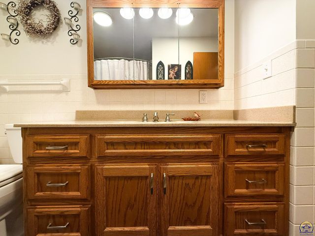 4038 SE Howard DR, Topeka, KS 66605