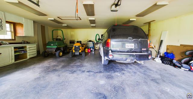 4038 SE Howard DR, Topeka, KS 66605