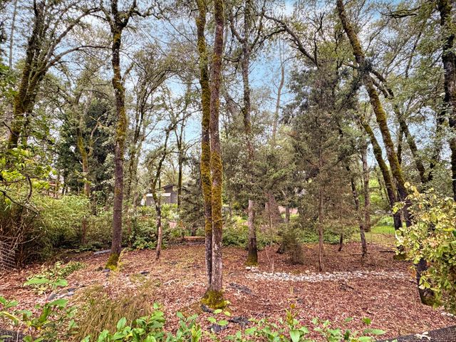 23164 Broadmoor Ct, Auburn, CA 95602