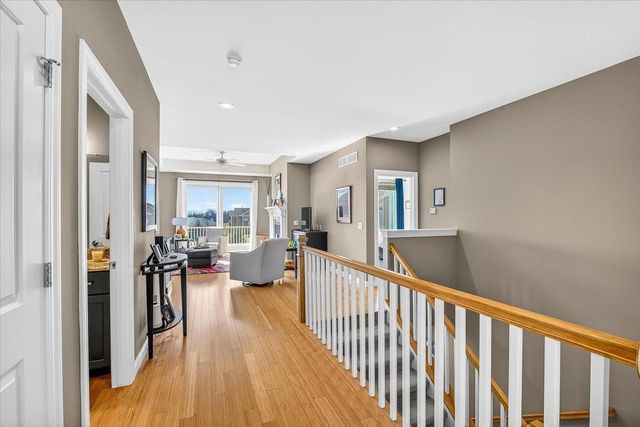 9013 Royal Oaks Circle, Verona, WI 53593