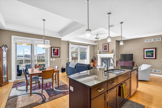 9013 Royal Oaks Circle, Verona, WI 53593