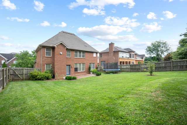 2509 Sungale Court, Lexington, KY 40513