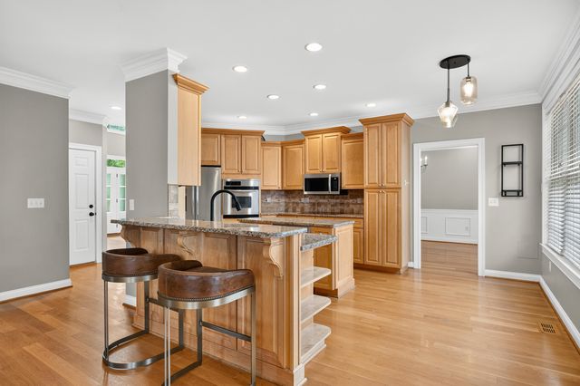 2509 Sungale Court, Lexington, KY 40513