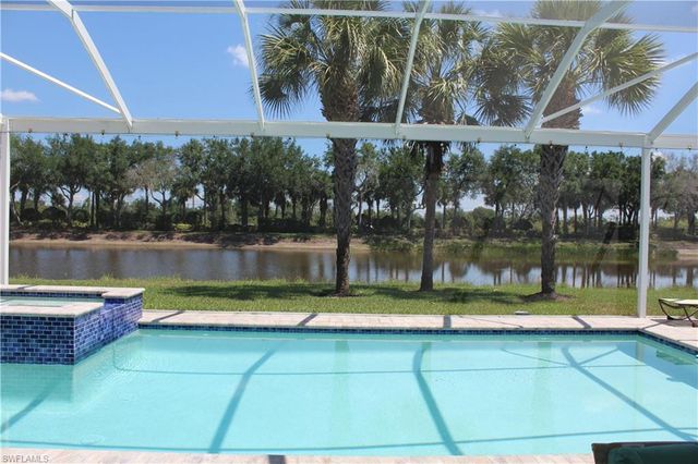 28025 Umiak CT, Bonita Springs, FL 34135